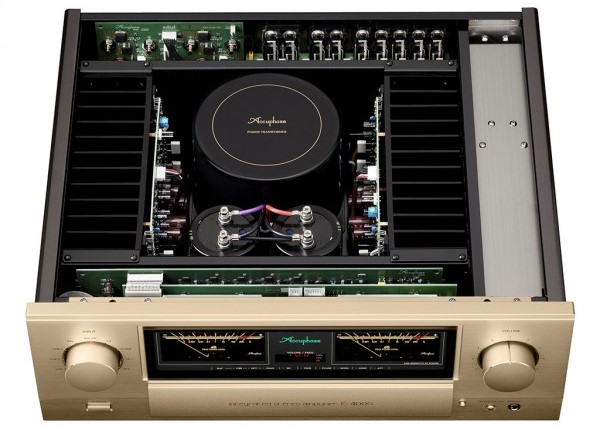 Accuphase_e4000_inside.jpg