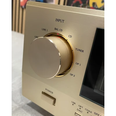 Accuphase E-3000 Black Friday