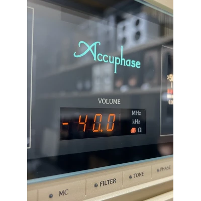 Accuphase E-700 Black Friday