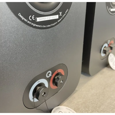 Q Acoustics 3020i Black Friday