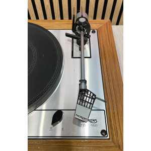 Thorens TD166